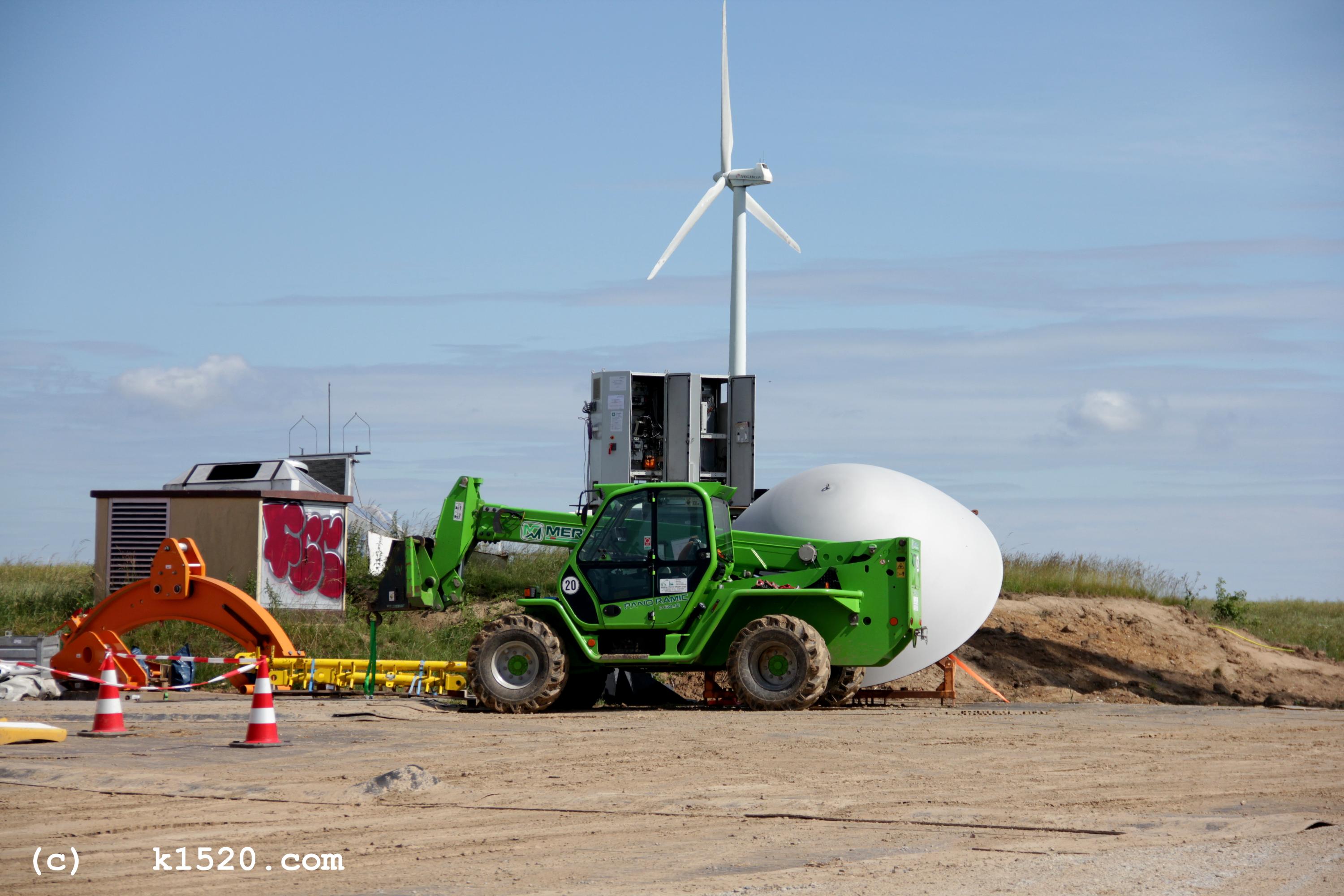 Demontage Windrder in Sachsen-Anhalt 06/2020,
  Kraneinsatz, 